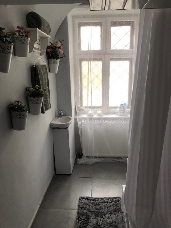Godot Apartman Miskolc Extérieur photo